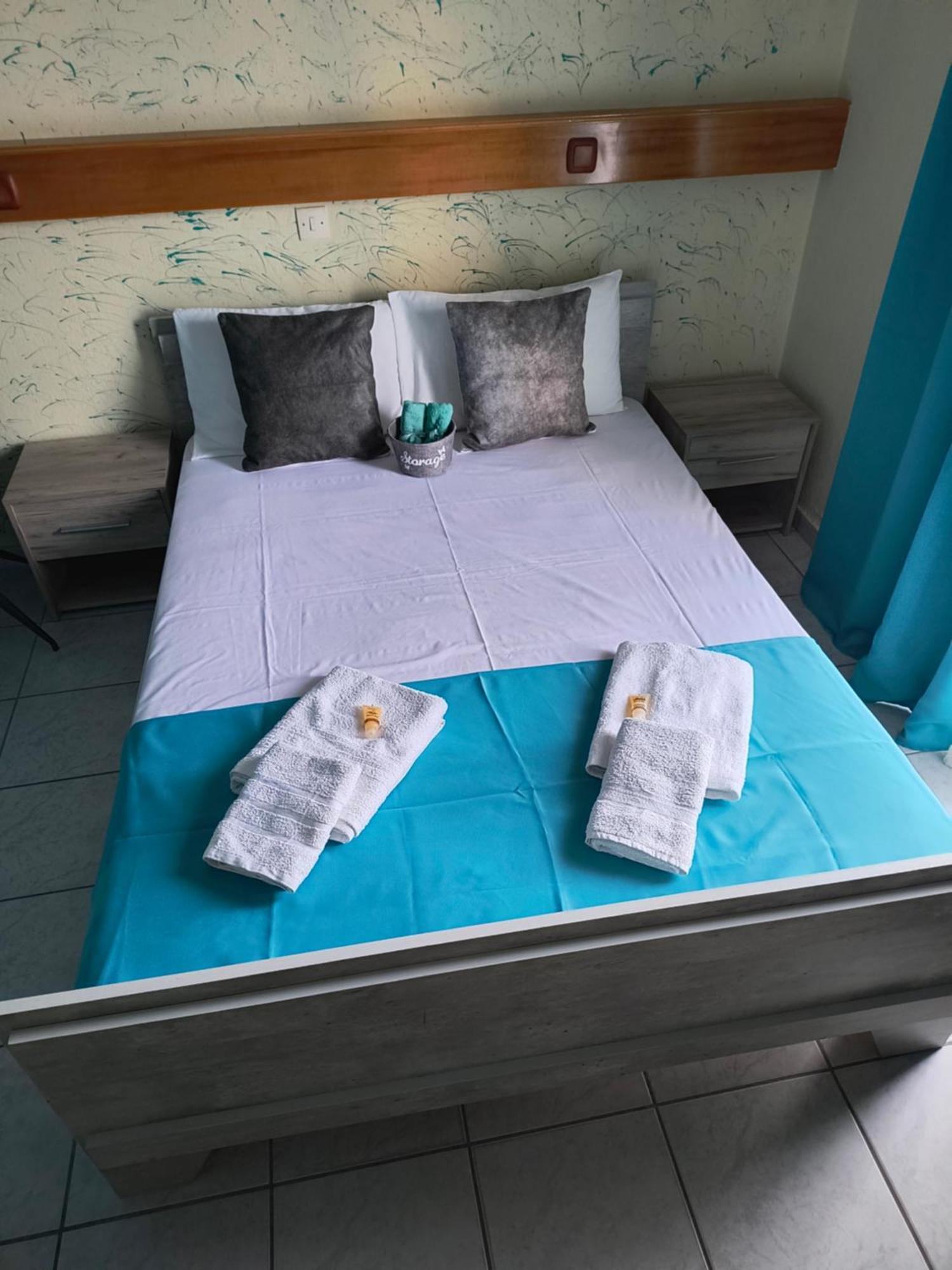 Amelies Apartments Paralía Zewnętrze zdjęcie